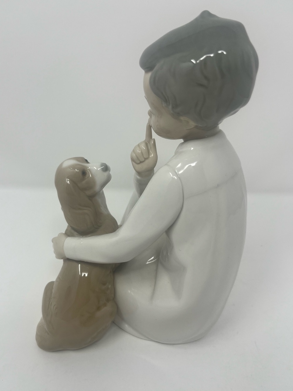 Lladro "Shhh, Quiet Puppy" Boy and Dog Porcelain Figurine 7.75" # 4522- No Box - Picture 6 of 7
